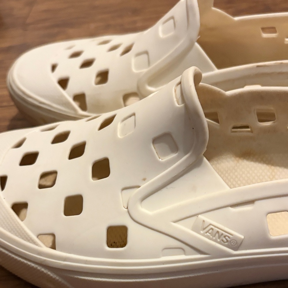 Vans White Water Shoes